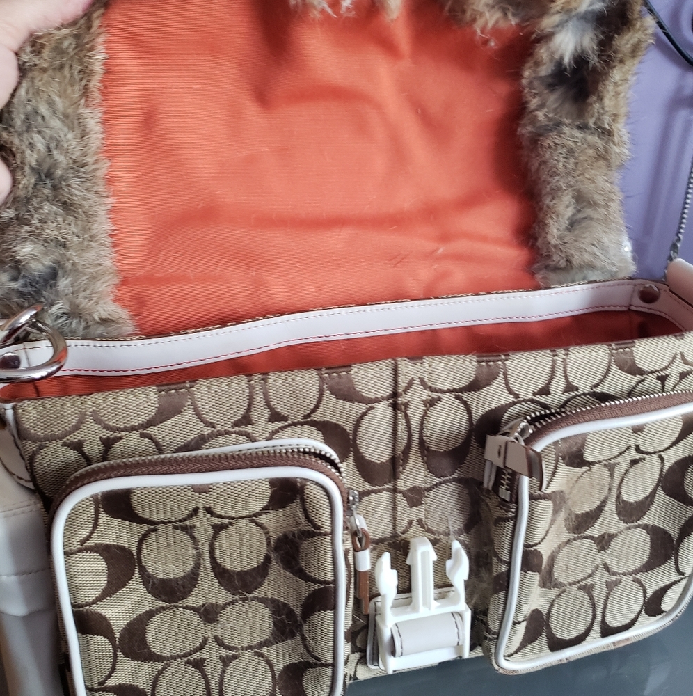 Coach purse - Picture 2 of 5